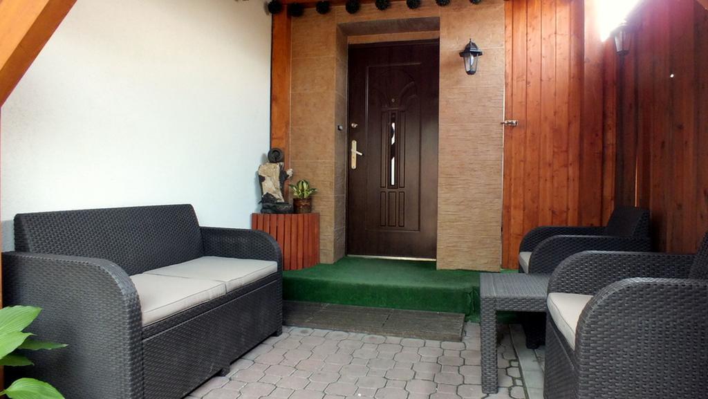 Pokoje Sylwia Z Aneksami Kuchennymi W Kazdym Pokoju أوسترون المظهر الخارجي الصورة