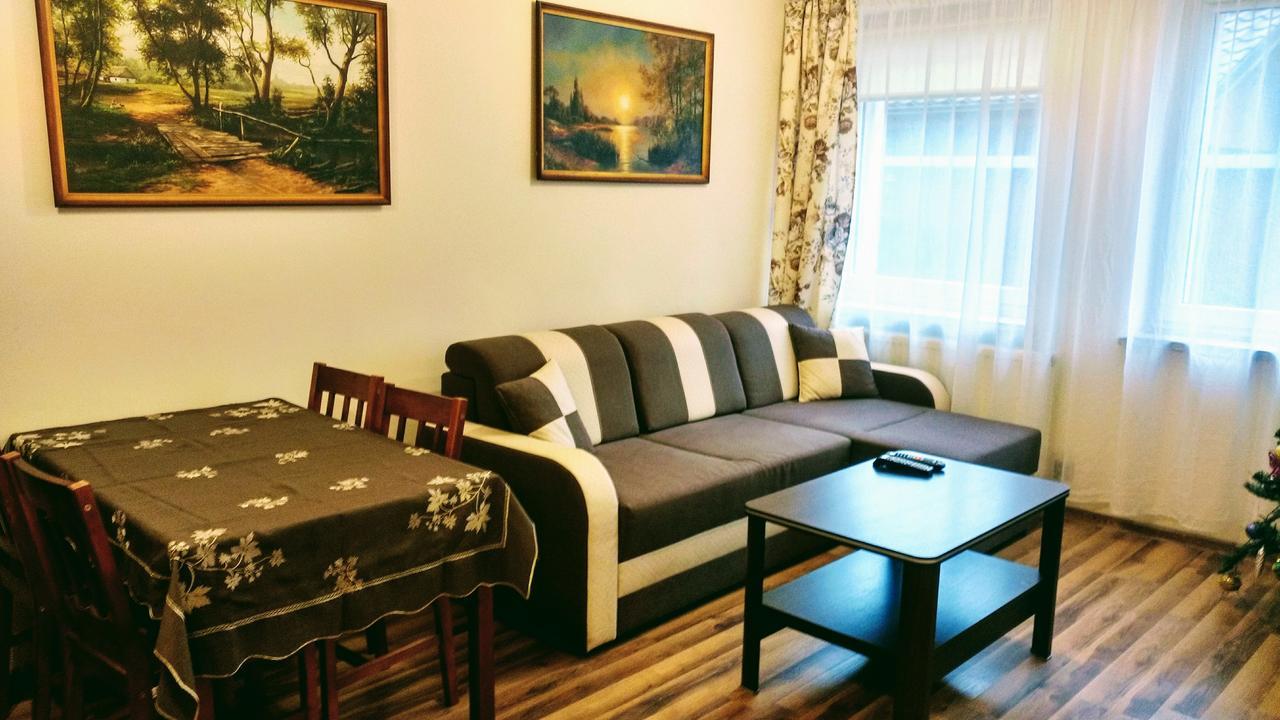 Pokoje Sylwia Z Aneksami Kuchennymi W Kazdym Pokoju أوسترون المظهر الخارجي الصورة